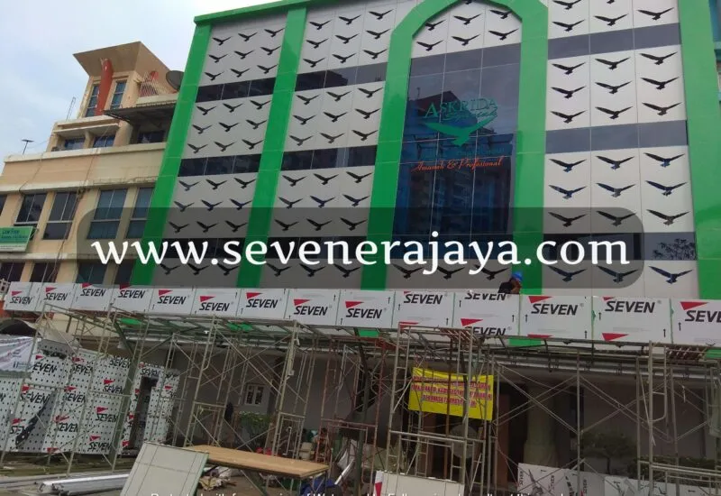 Jasa Pasang Seven Aluminium Composite Panel untuk Gedung dan Proyek di Seluruh Indonesia