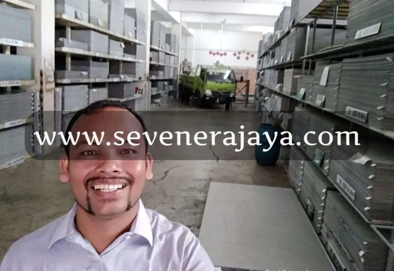 Live Liputan di Gudang Distributor Seven Aluminium Composite Panel